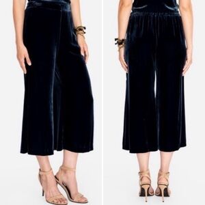 JOHNNY WAS Jade Collection Silk Velvet Crop Wide Leg Pull On Pant Navy Size M
